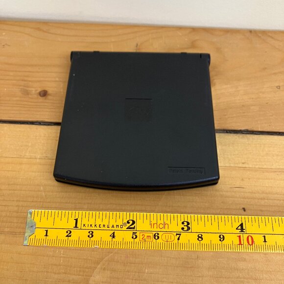 Roots Equipment Travel Backgammon & Chess Arco Mini Game Case Magnetic Pieces - Picture 5 of 6